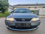 Opel Vectra CD*KLIMAAUTOMATIK*SCHECKHEFTGEPFLEGT*2-HD - Opel Vectra Gebrauchtwagen