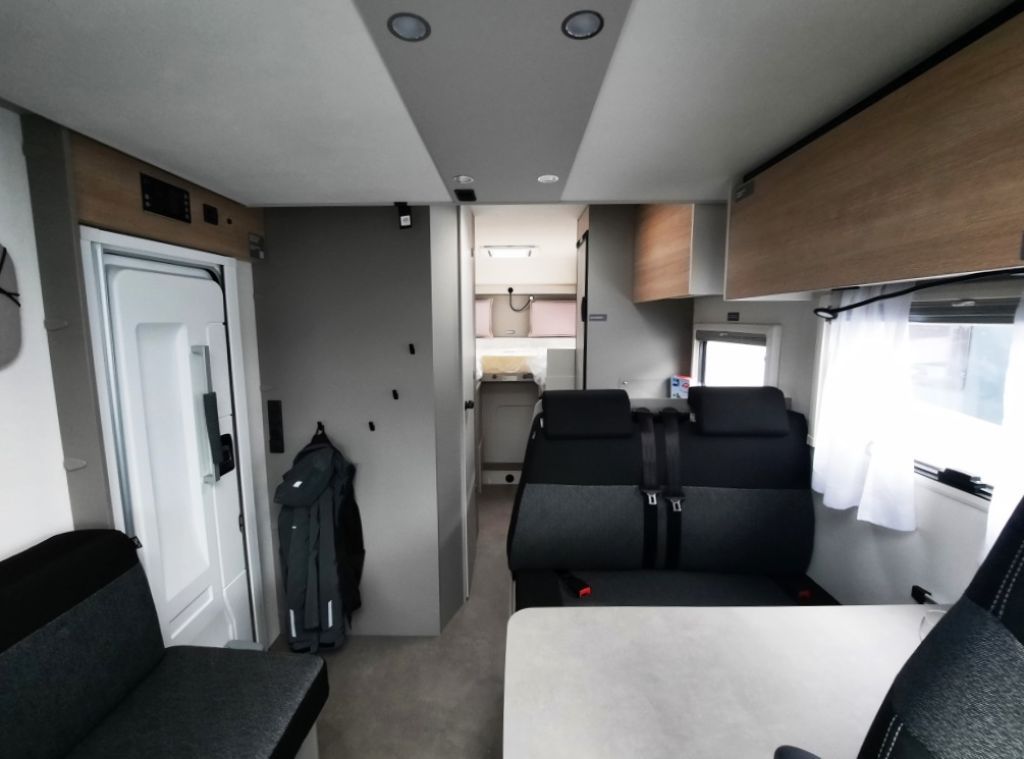 Fahrzeugabbildung LMC Tracer 690 EL Verfüg./Sparen Sie 5.596,- €