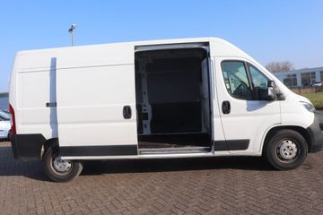 Fotografie des Opel Movano 2.2 D L3H2 Edition