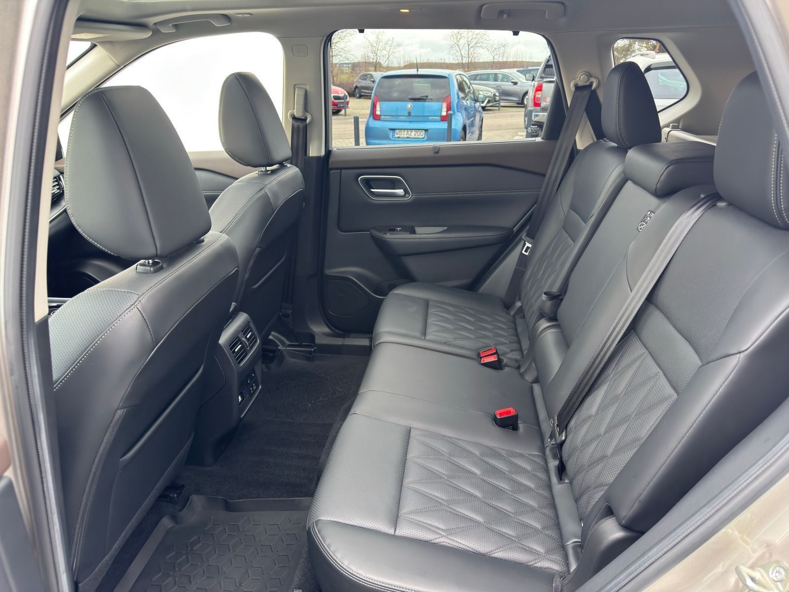 Fahrzeugabbildung Nissan X-Trail 1.5 VC-T e-Power Tekna+ e-4ORCE