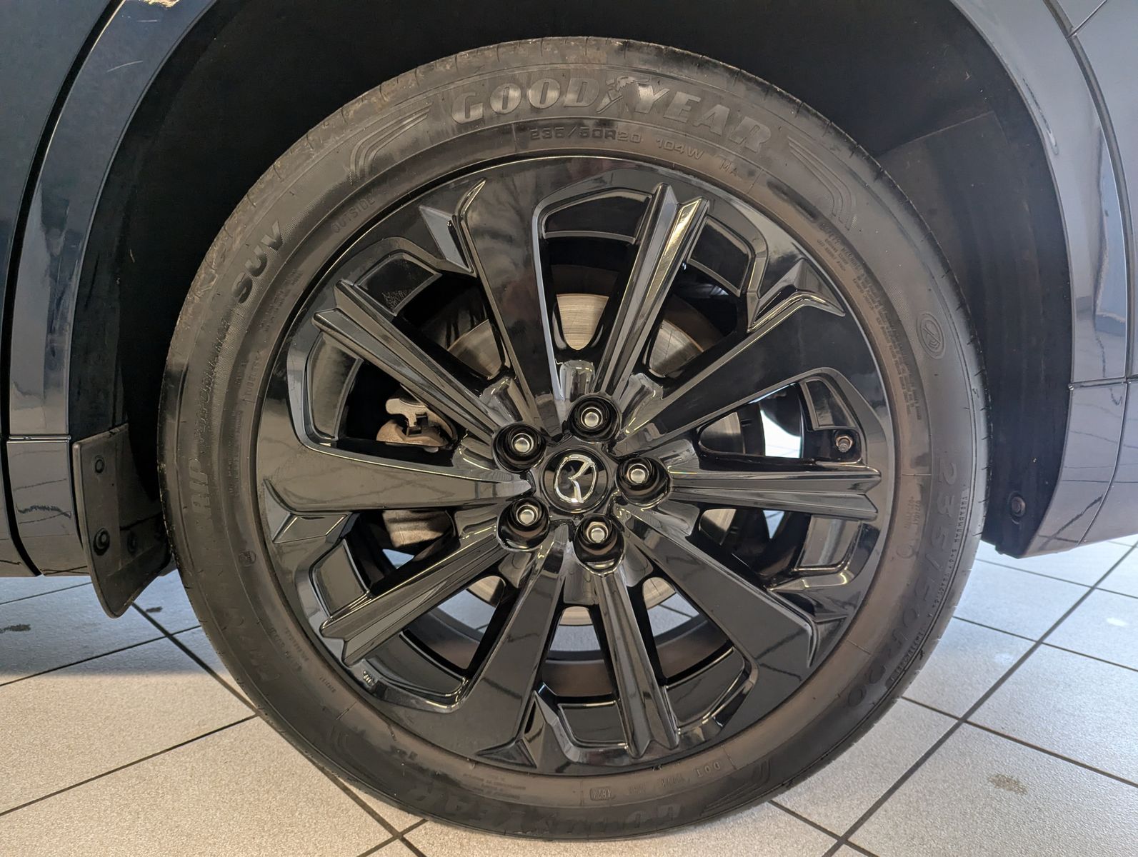 MAZDA CX-80 3.3L E-SKYACTIV D 254 HOMURA+ 7-Sitze Pano - Image 10