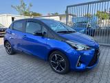Toyota Yaris Style Selection/Automatik/viele Extras! - Toyota Yaris mit Benzin-Antrieb: Automatik