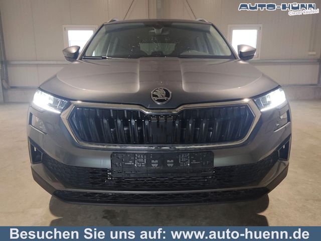 Skoda Karoq Selection 1,5 TSI 150 PS DSG  Anhängerk...