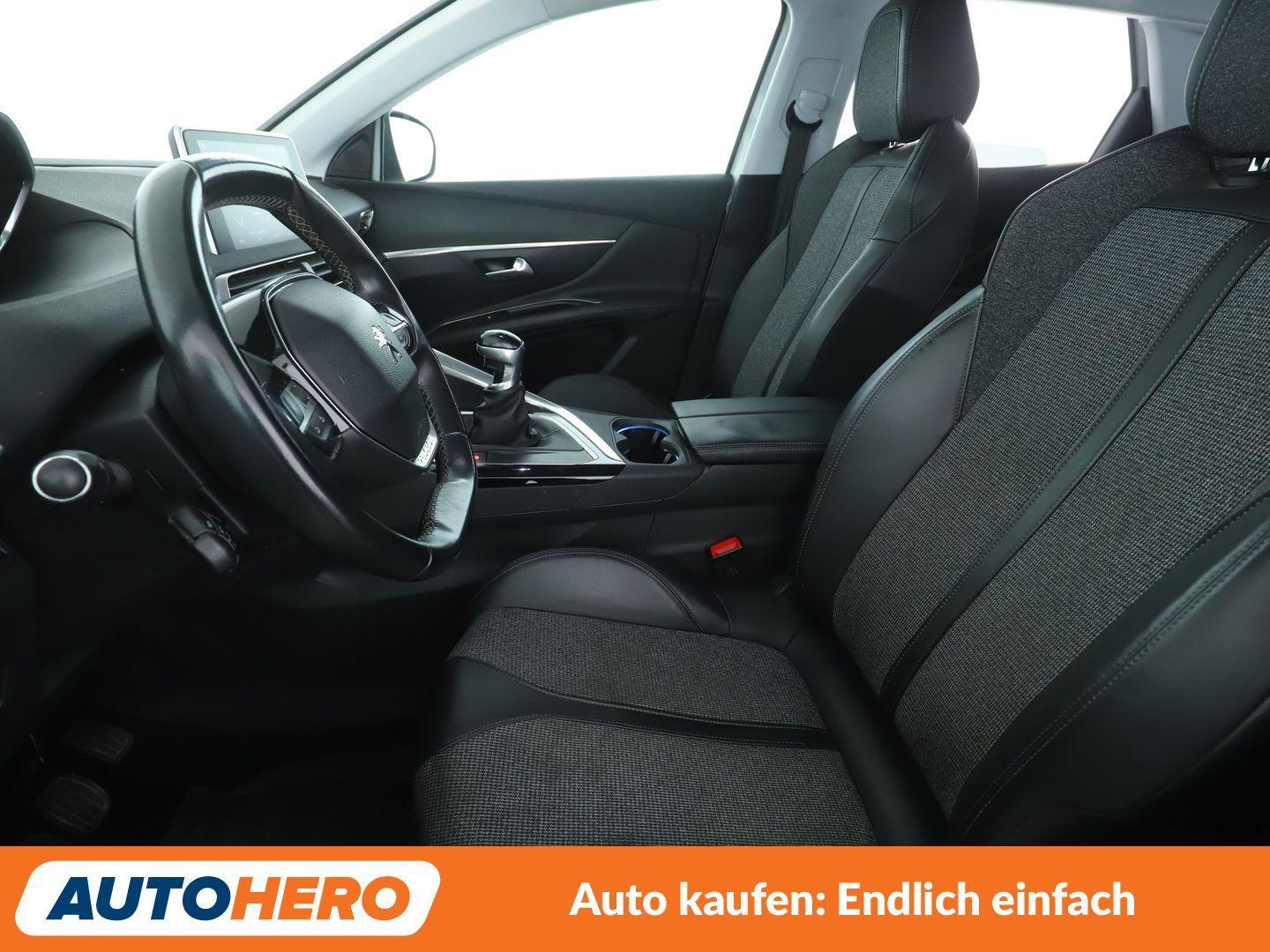 Peugeot 3008 1.5 Blue-HDi Allure*NAVI*PDC*KLIMA*TEMPO*