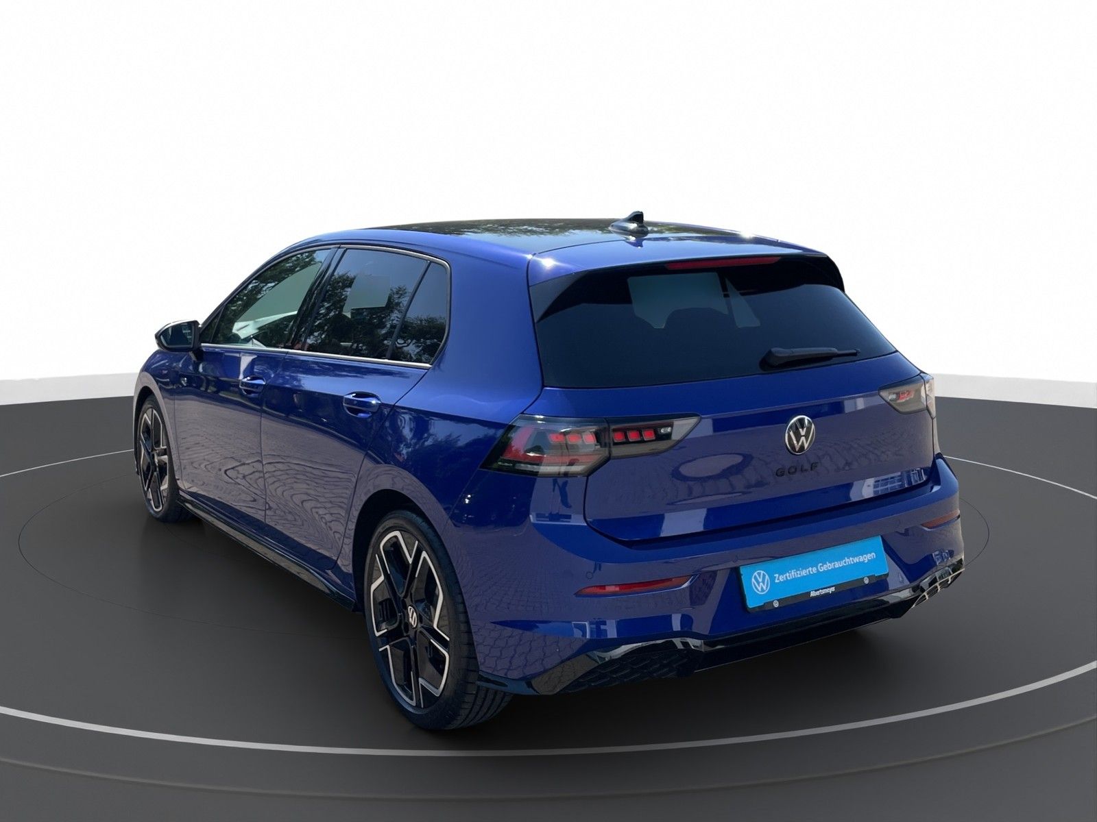 Volkswagen Golf VIII 1.5 eTSI R-Line DSG BLACK MATRIX NAVI foto 2
