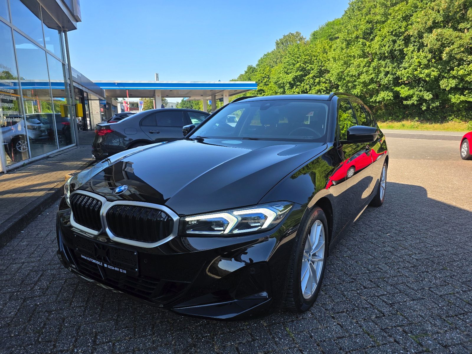 BMW 318i Touring Scheckheftgepflegt