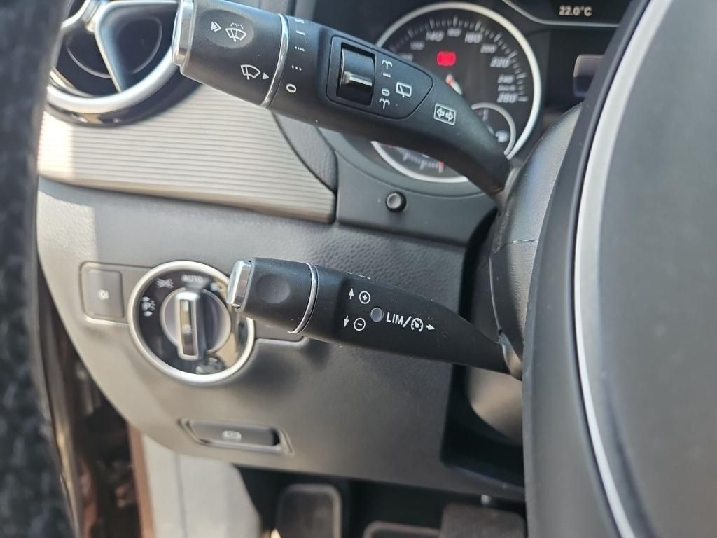 Fahrzeugabbildung Mercedes-Benz B 180 Style Navi SHZ Parkpilot