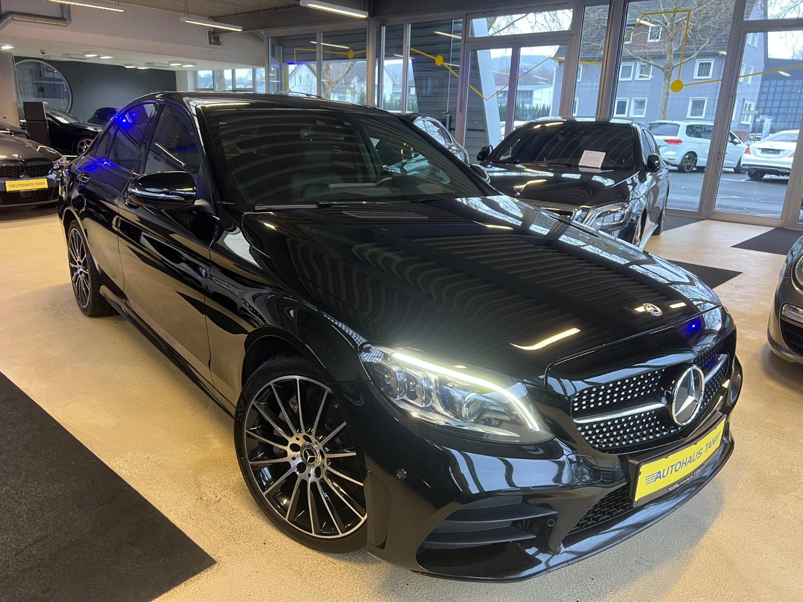 Mercedes-Benz C 300 d Lim. AMG LINE DIGITALTACHO*HEADUP*CARBON
