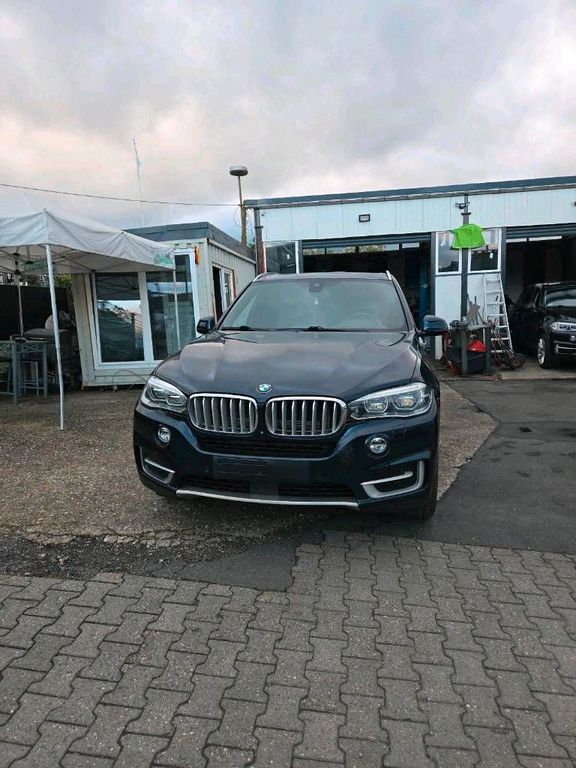 Image of BMW 540