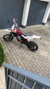 Husqvarna H2 - HUSQVARNA VON 81 BIS 125 CCM