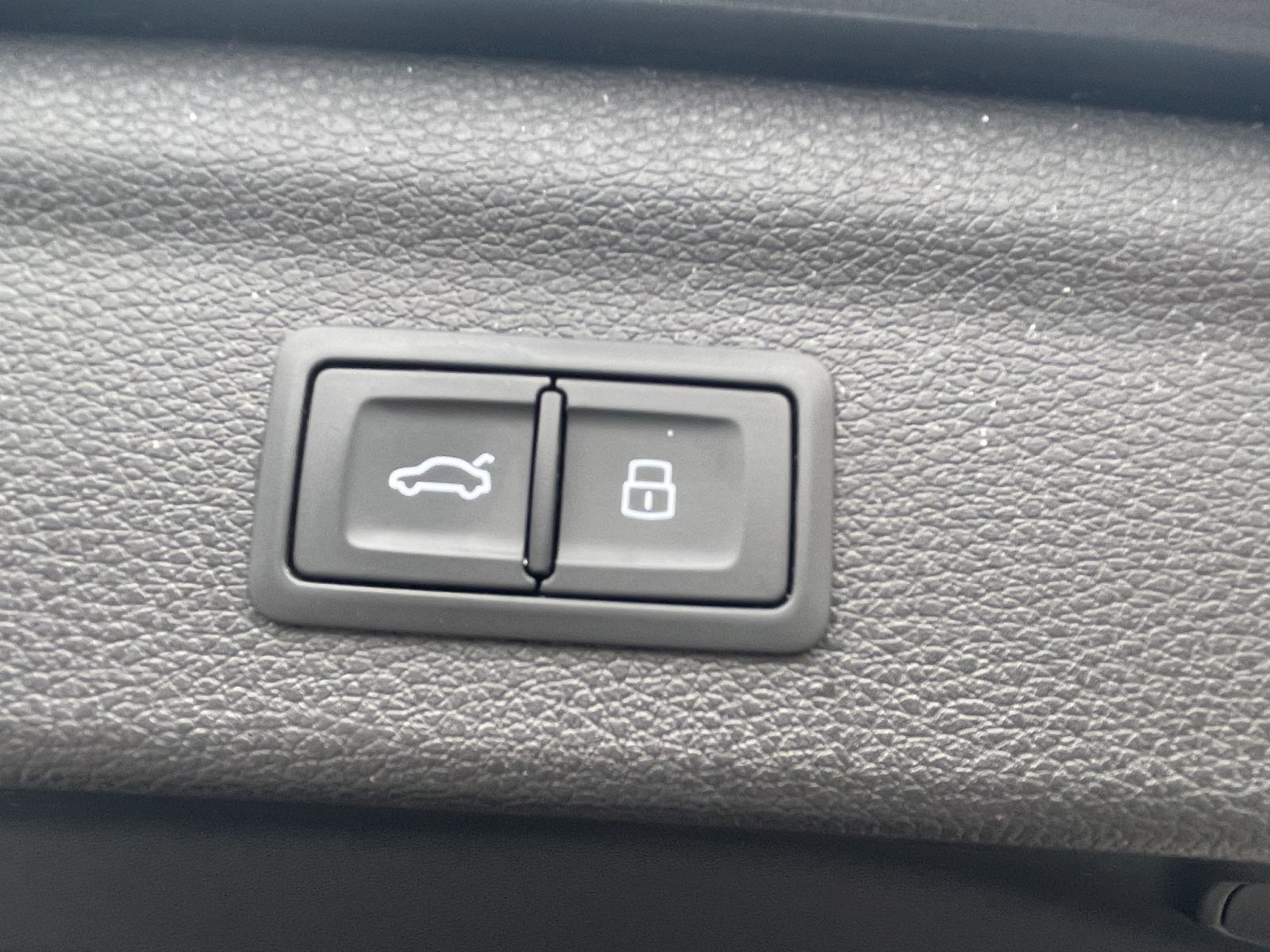 Audi RSQ3 - Bild 23