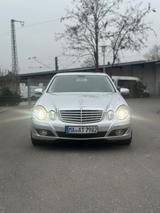 Mercedes-Benz W211 E350 CGI Elegance Sportpaket  - silberne Mercedes-Benz 350