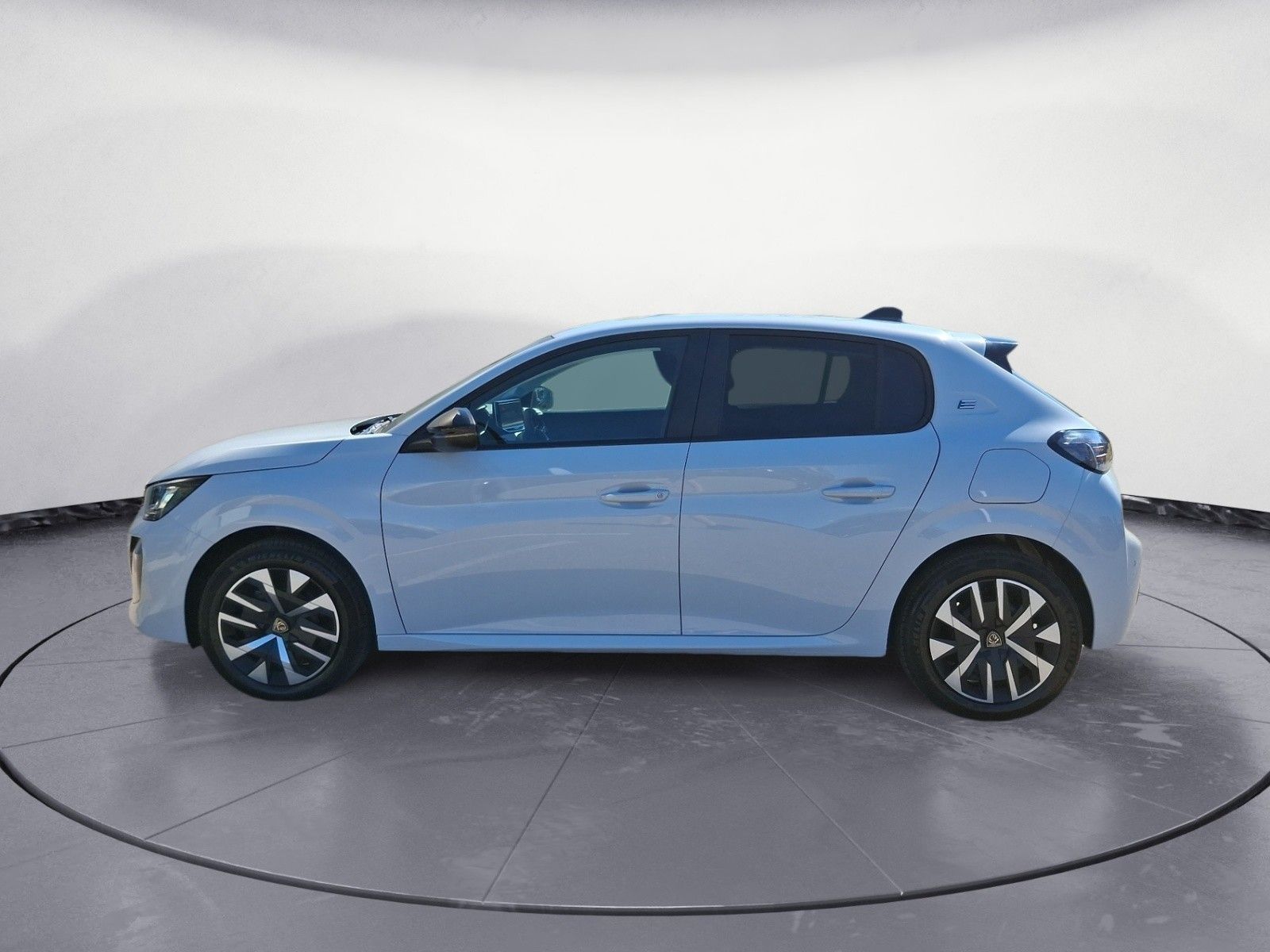 Peugeot e-208 - Bild 4