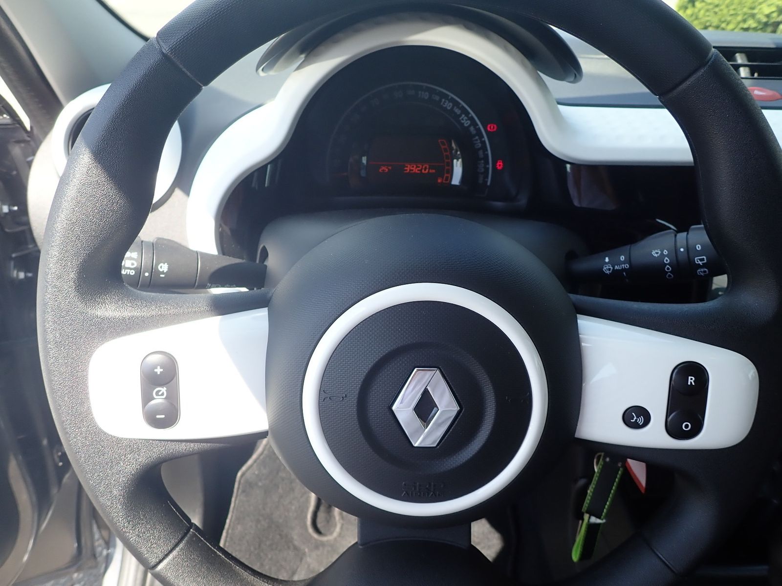 Fahrzeugabbildung Renault Twingo Equilibre SCe 65