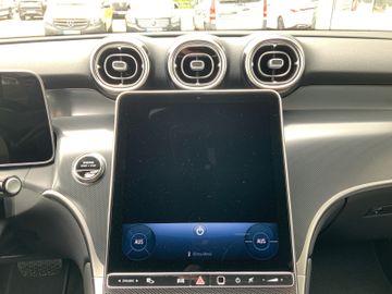 Mercedes GLC 200 - 12