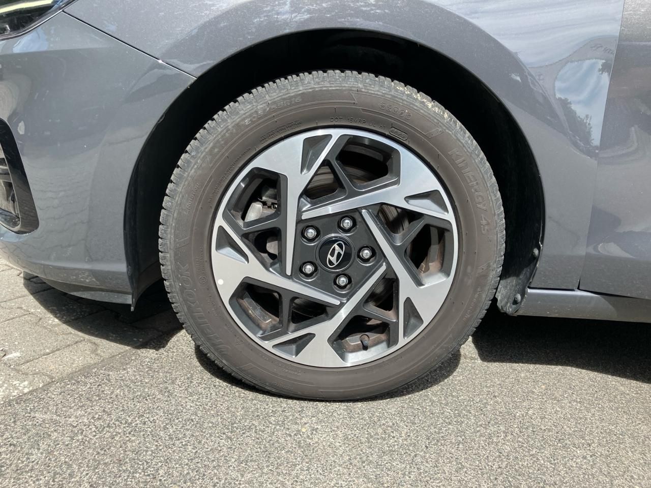 Fahrzeugabbildung Hyundai i30 1.0 T-GDI Prime LED*NAVI*TEMPO*WINTER*CARPL*