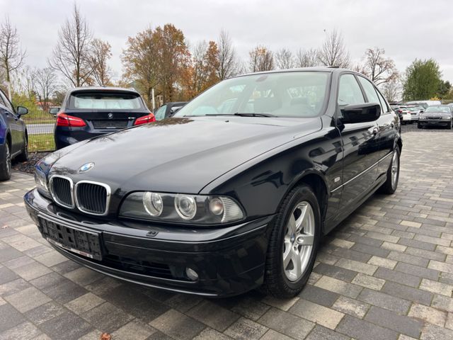 BMW 525i A Lifestyle 2. Hand Rostfrei Xenon eGSHD