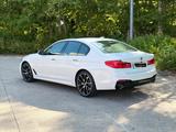 BMW 530i xDrive M Paket Memory/H&K/HUD/360/20"/Soft  - BMW 530: Limousine, 530i