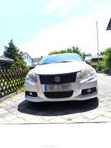Suzuki Kizashi allrad - Suzuki Kizashi: Limousine
