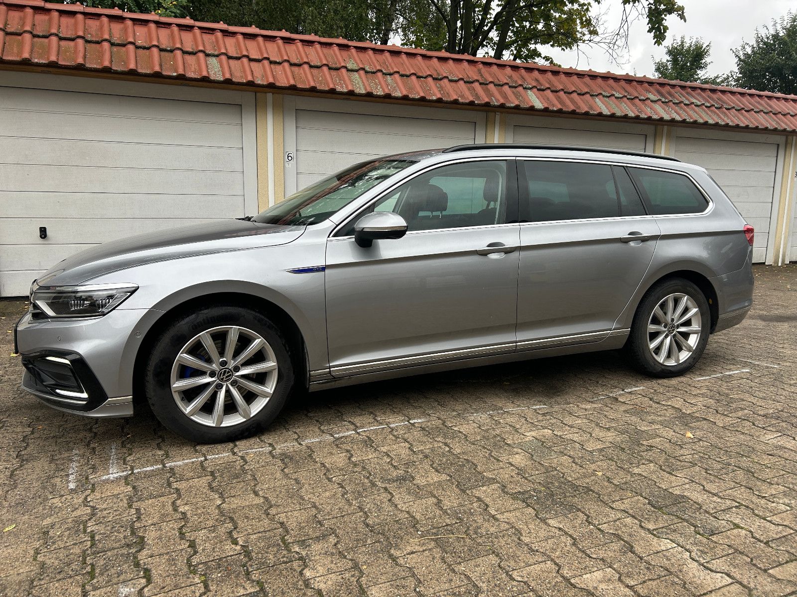 Volkswagen Passat Variant GTE LED VOLLLEDER KAMERA imagem 3