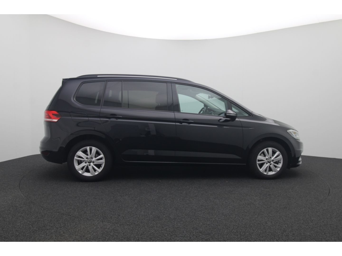 Fahrzeugabbildung Volkswagen Touran Comfortline BMT Start-Stop AHK schwenkbar