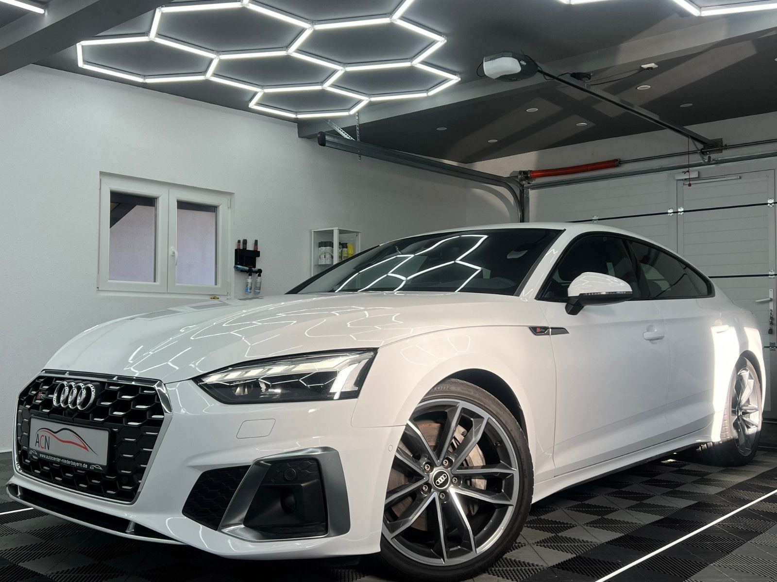 Fahrzeugabbildung Audi A5 Sportback 50 TDI Quattro S LINE/B&O/MATRIX