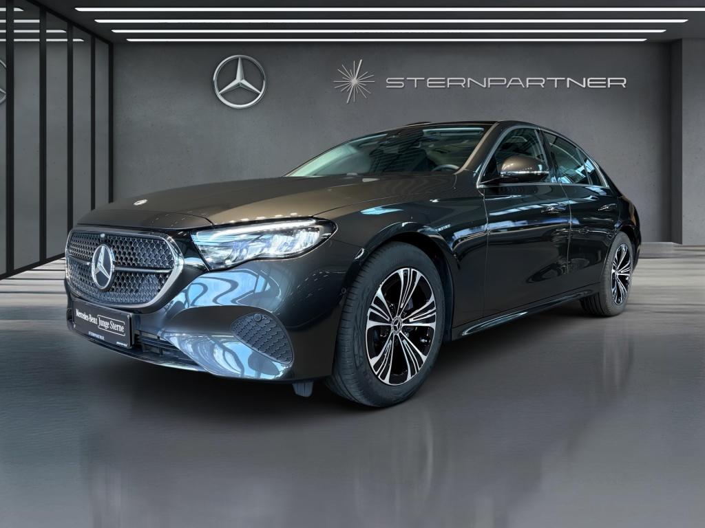 Mercedes-Benz E 220 d Limousine AVANTGARDE+PANO+KAMERA+DISTRO.