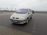 Renault Scenic 1.6 16V Expression Expression - Renault Scenic Expression mit Benzin-Antrieb