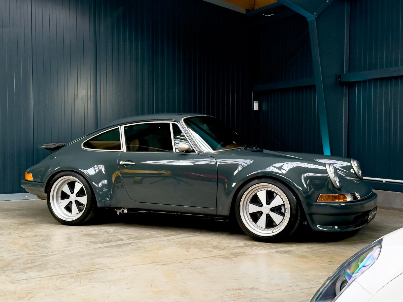 Fahrzeugabbildung Porsche 911 RSR Hommage