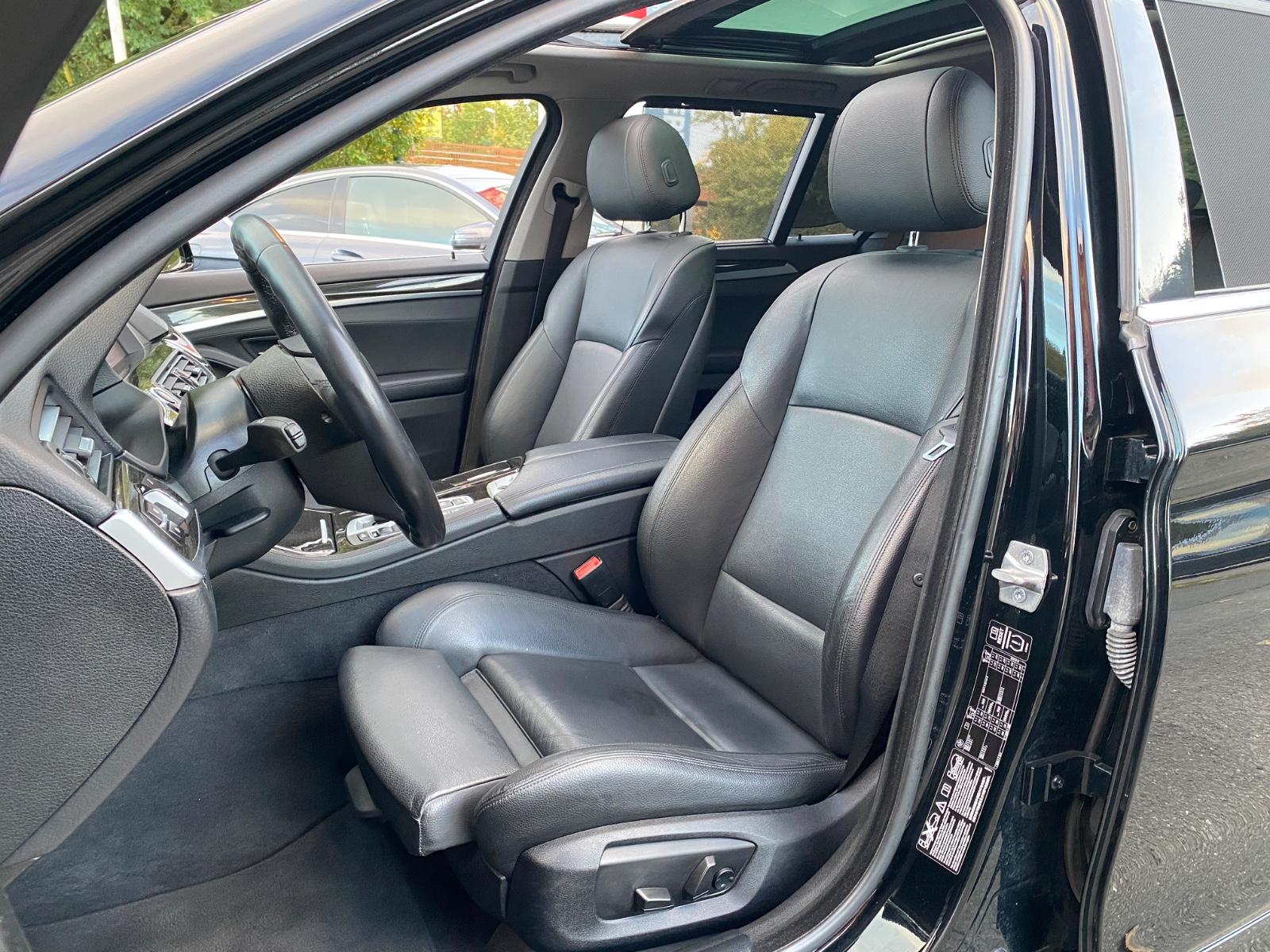 BMW 520d Automatik xDrive Touring  AHK KAMERA PANO