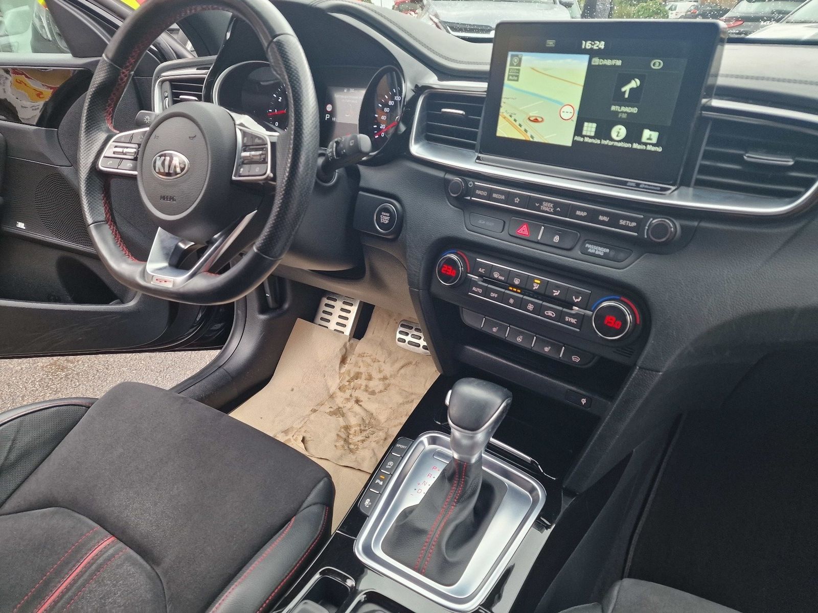 Fahrzeugabbildung Kia ProCeed GT, Navi Paket,Leder,Navi,Kamera