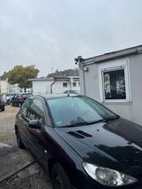 Peugeot 206 - gebrauchte Peugeot 206 aus dem Jahr 2007