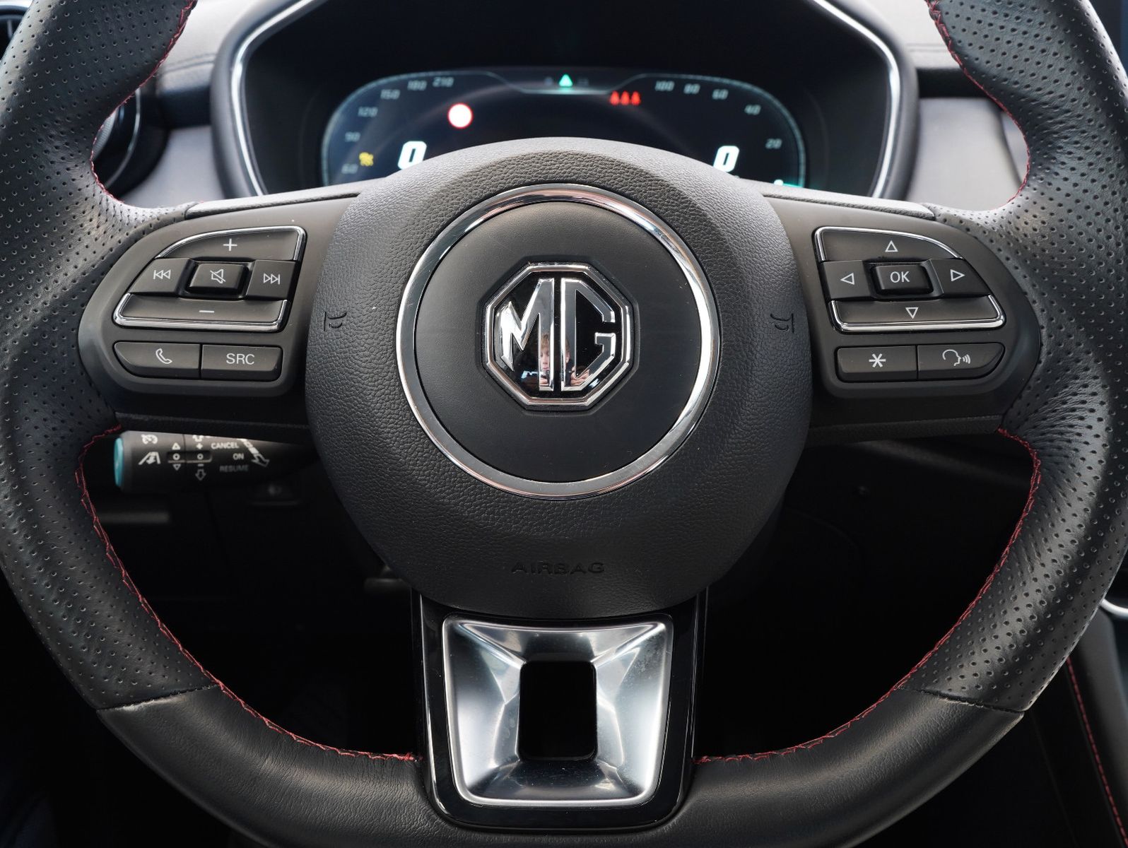 Fahrzeugabbildung MG EHS Hybrid Luxury PHEV LEDER/NAVI/ACC/BSM/KAMERA