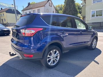 Ford Kuga - 4