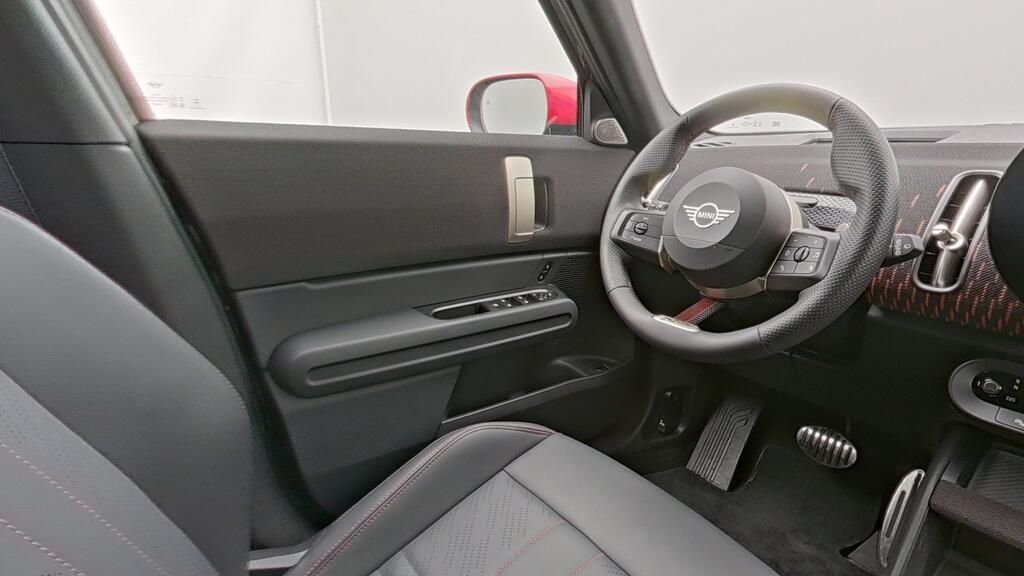 MINI John Cooper Works Countryman - Bild 10