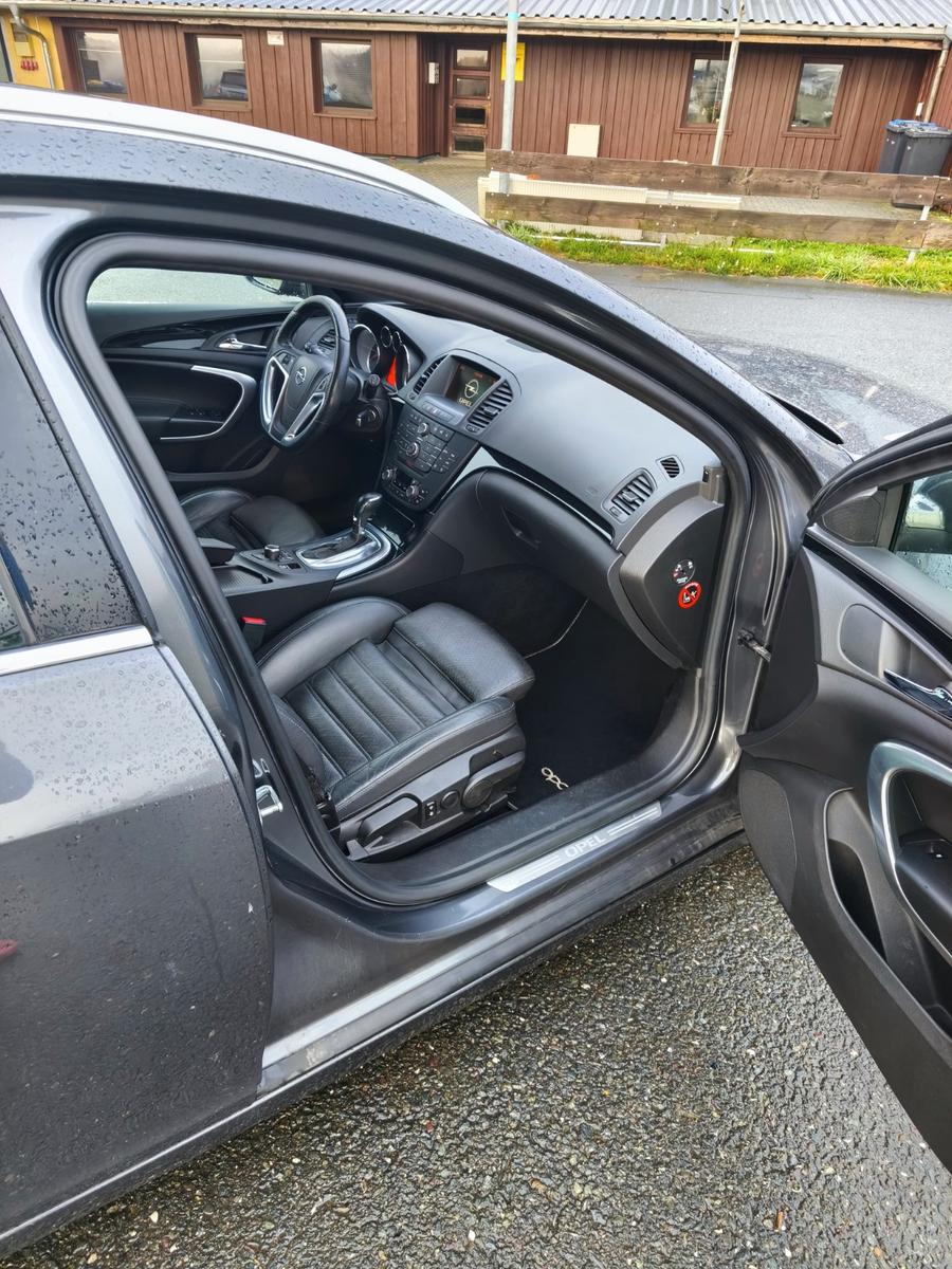 Opel Insignia Sports Tourer 2.0 CDTI AT 4x4
