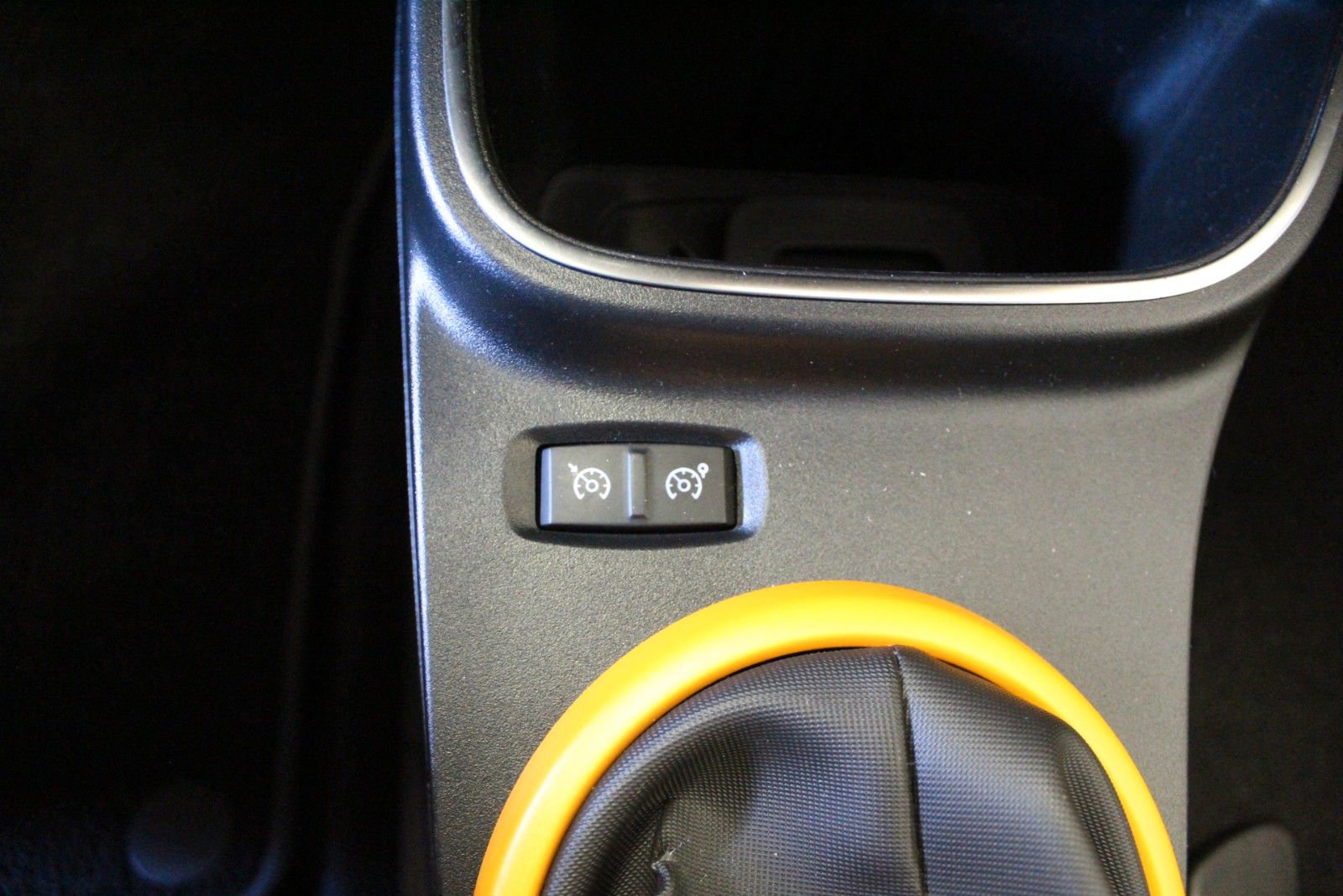 Fahrzeugabbildung Renault Twingo SCe65 Intens*Easy Link*Faltdach*