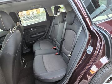 MINI Cooper Clubman - 7