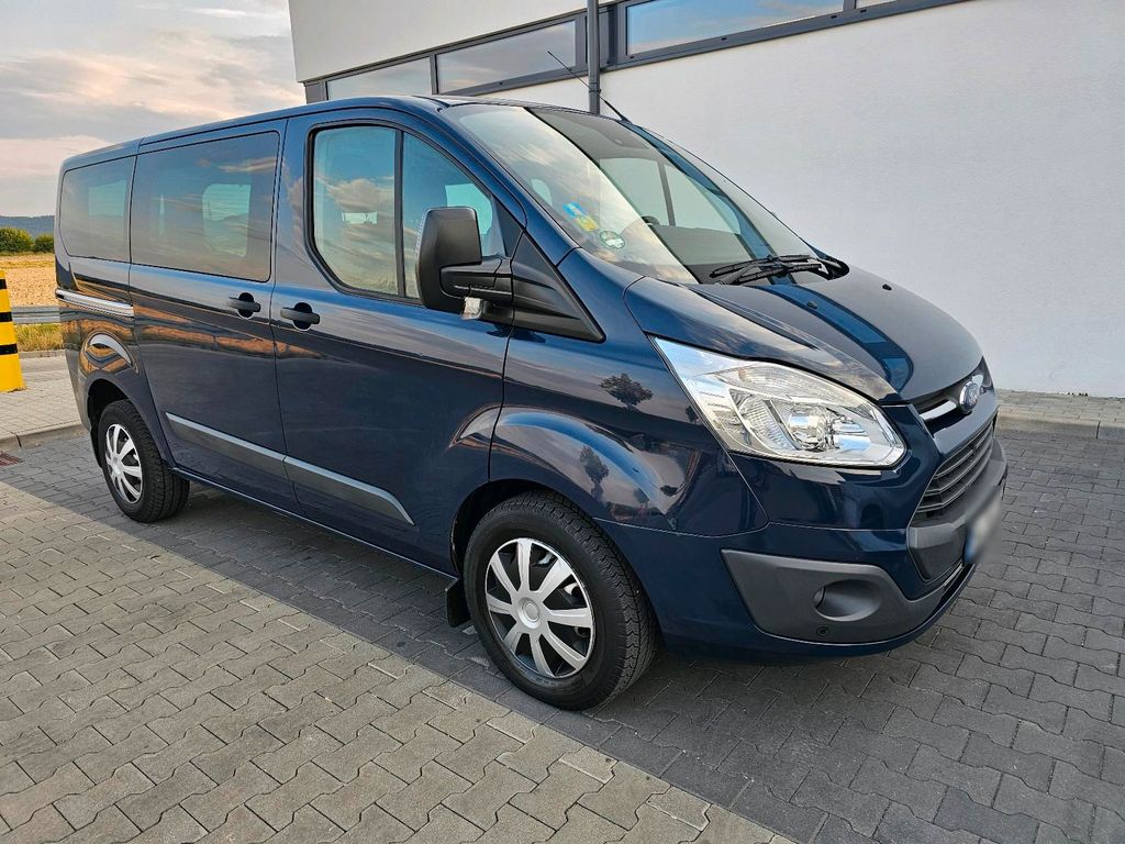 Image of Ford Transit Custom