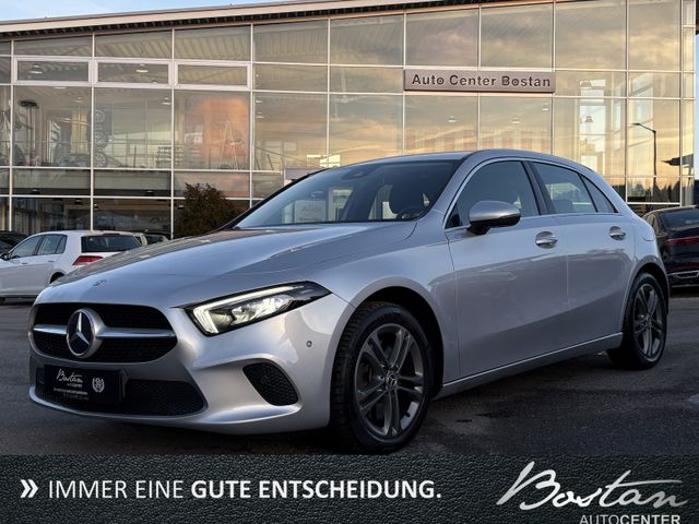 MERCEDES-BENZ A 250 BUSSINES/NAVIGATION/HIGHPERFORMACE-LED/PDC