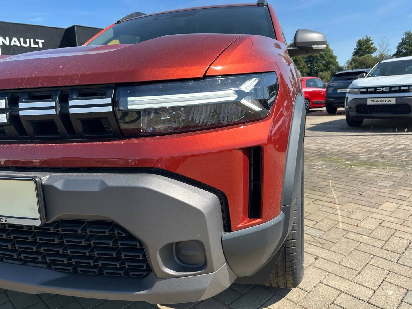 Fahrzeugabbildung Dacia Duster Expression mild hybrid 140