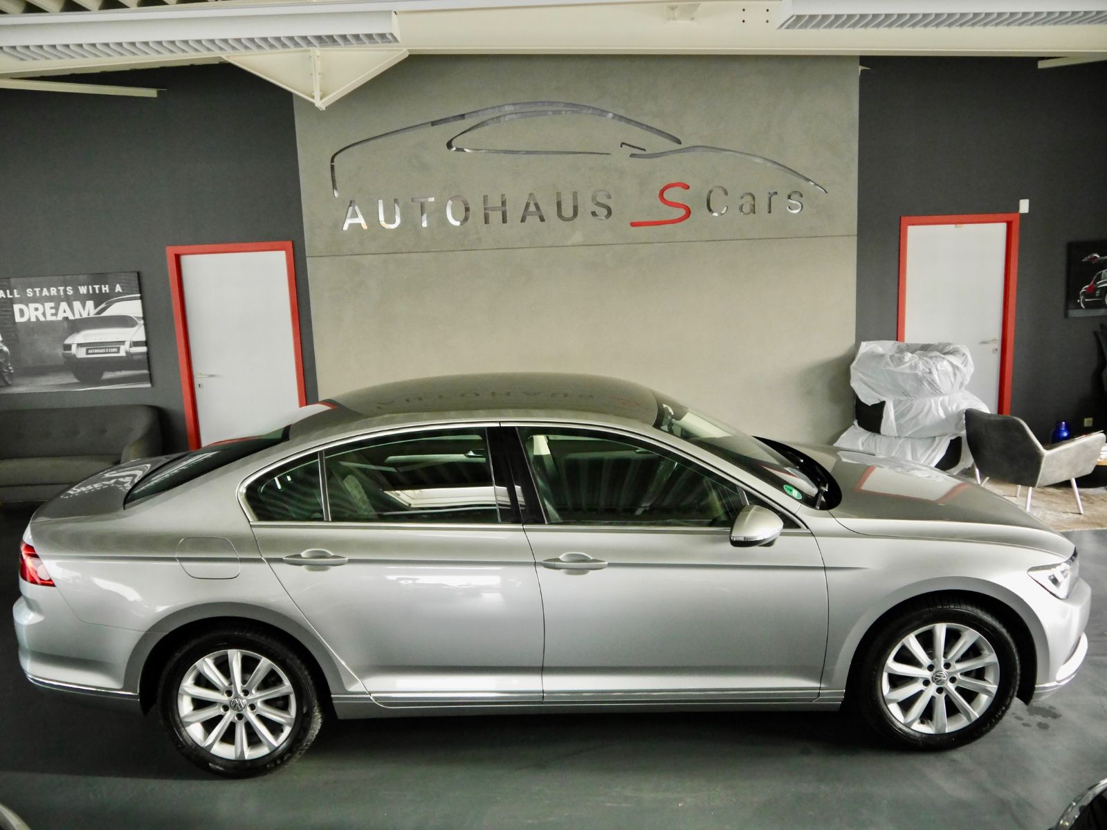 VW Passat Lim. Highline*DAB*Alcantar*