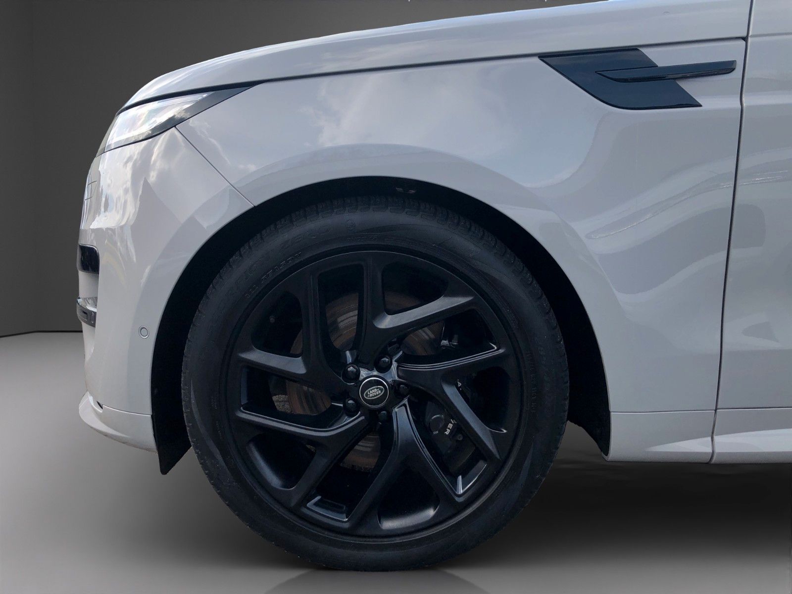 Fahrzeugabbildung Land Rover Range Rover Sport P440 Dynamic HSE Hybrid