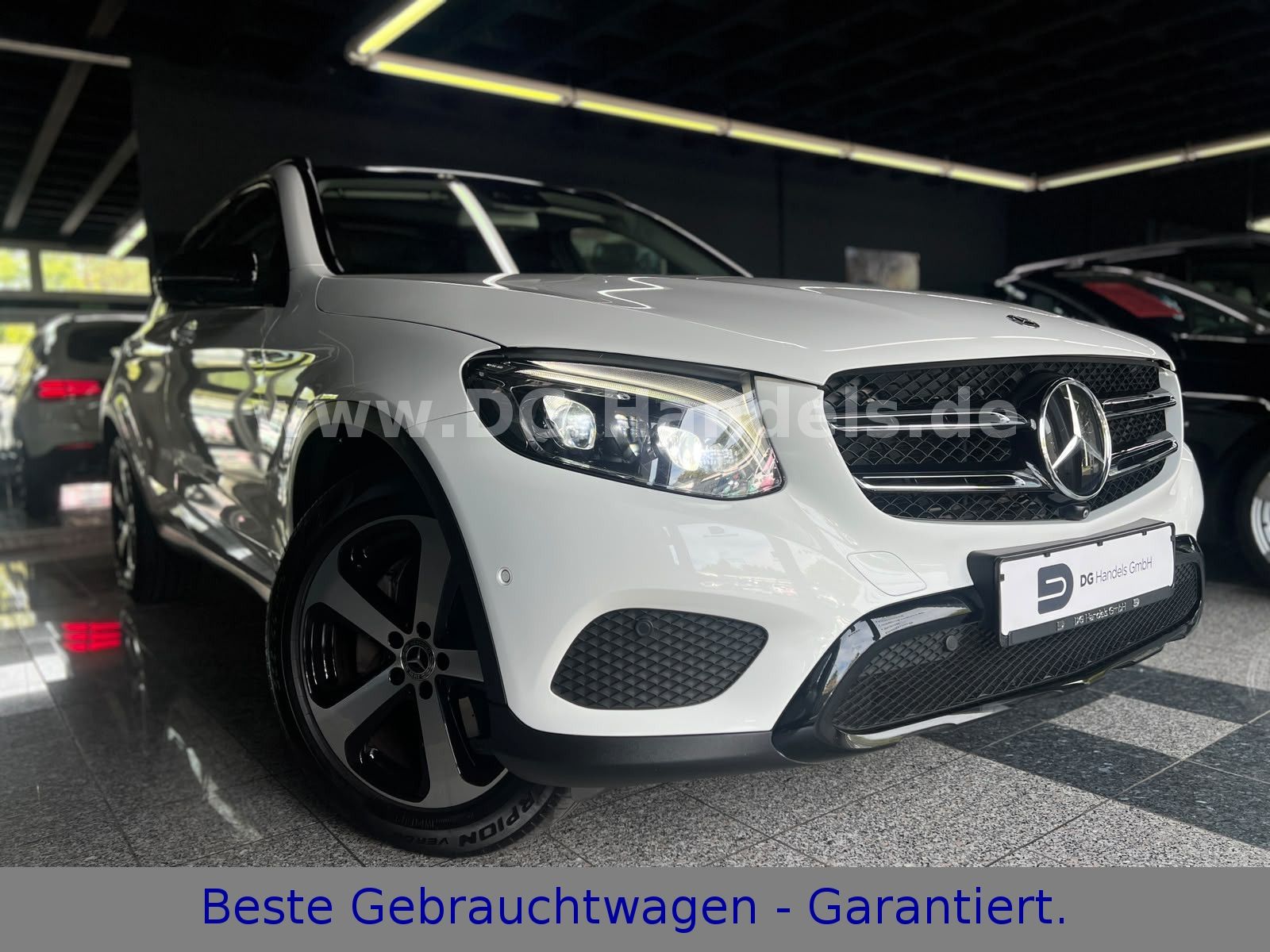 Mercedes GLC 250 2018, 2.0 benzīns, Automāts, SUV/Apvidus, Balts — Latvijā