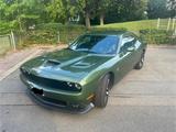Dodge Challenger R/T Scat Pack 6.4 SRT