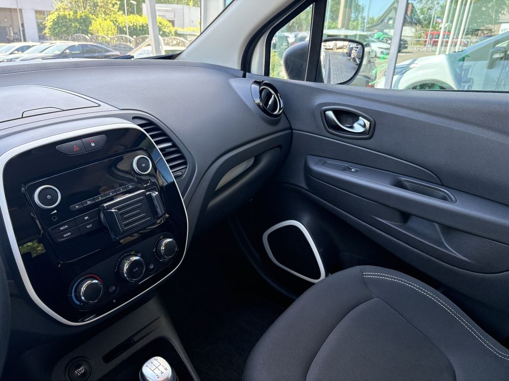 RENAULT Captur - Bild 5