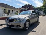 Mercedes-Benz C 220 CDI   Top-Zustand  Nur 100.000km TÜV NEU - Mercedes-Benz C 220