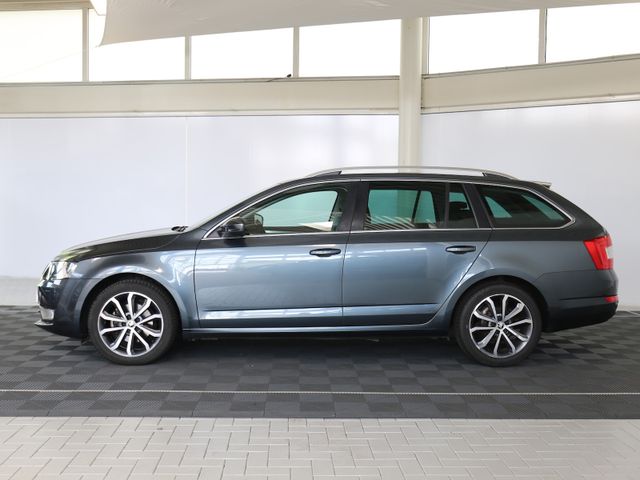 Skoda Octavia COMBI EDITION XENON PDC ANHÄNGERKUPPLUNG