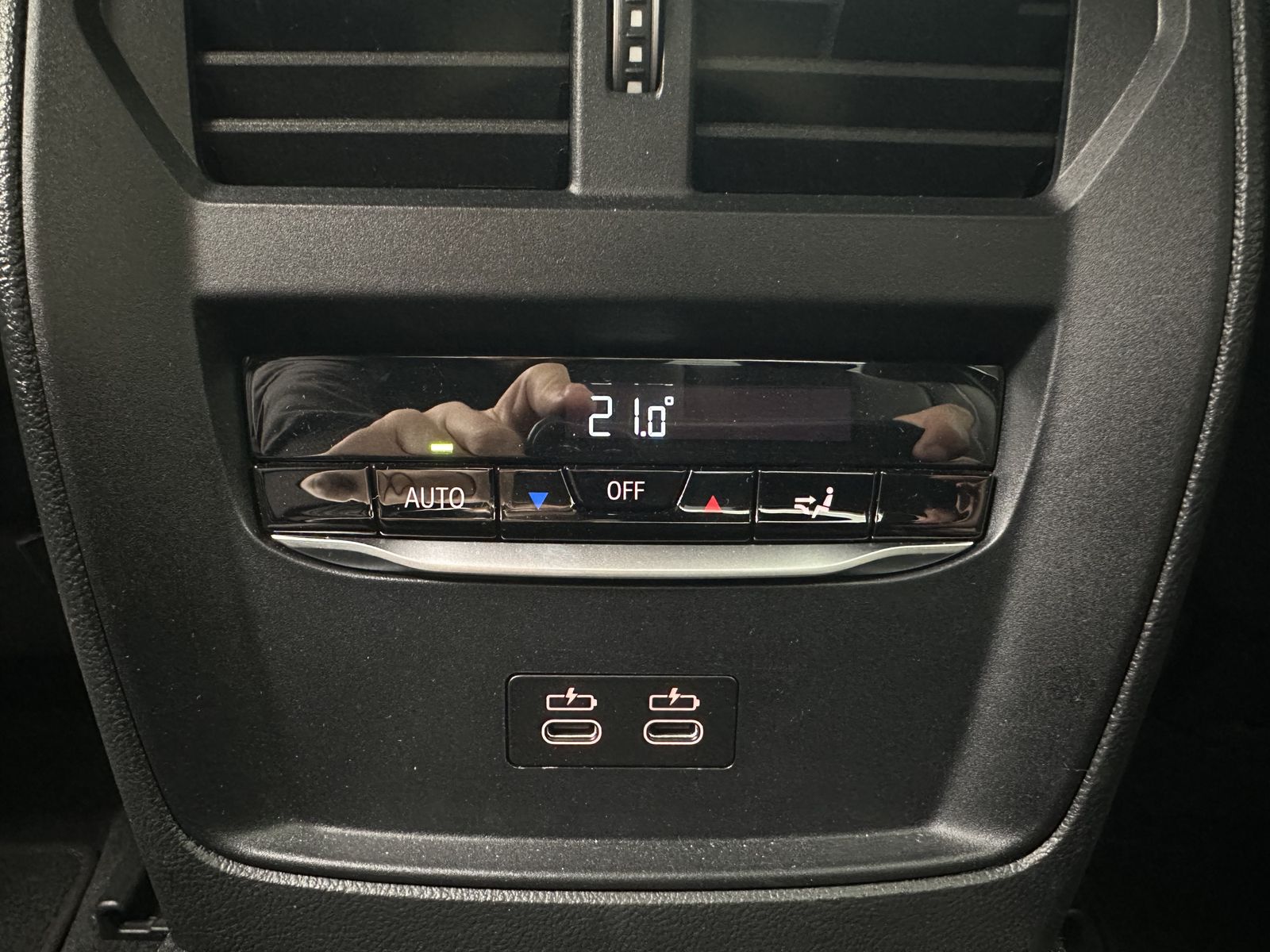 Fahrzeugabbildung BMW M3 xDrive Competition NAV+LED+H&K+KAM+HUD+VC+19/