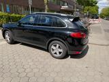 Porsche Cayenne Diesel 3.0 V6 -  1. Hand (86.000KM)